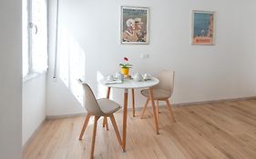 Ombra I Sol Apartments